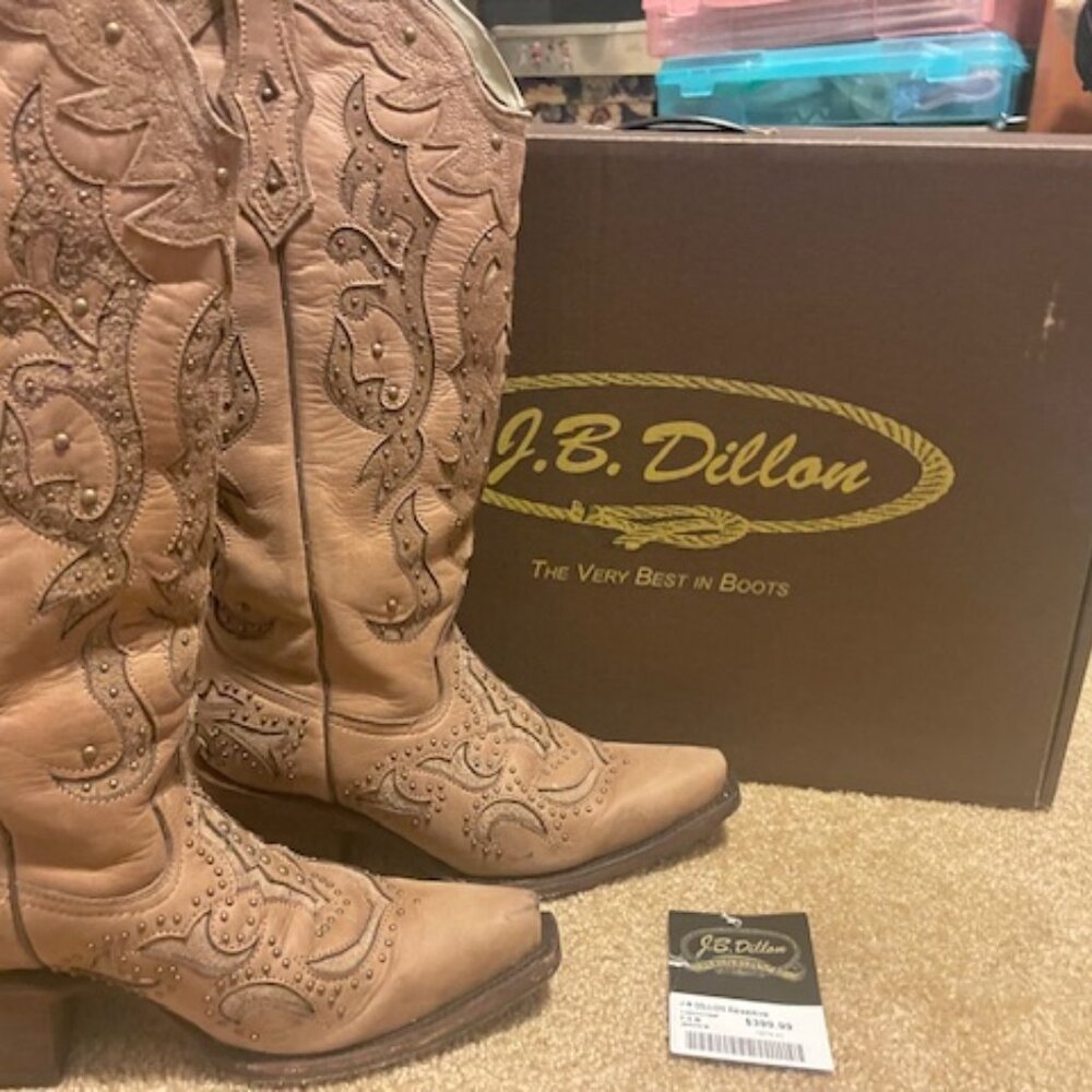 J.B. Dillion Reserve womens cowboy boots  size 71/2